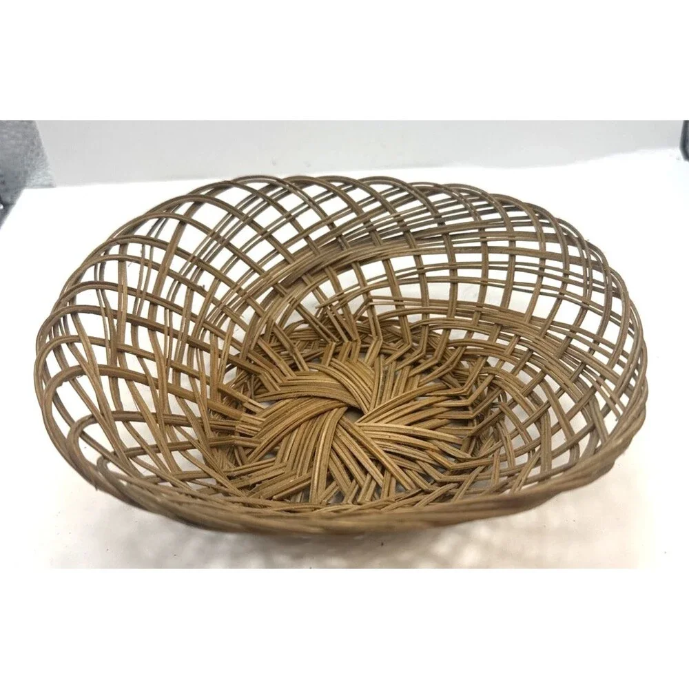 Lot Of 9 Vintage Bread Baskets Graduated Sizes Square Round Bottom Country Farm